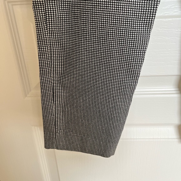 Cynthia Rowley B&W Checkered Dress Pants - Picture 5 of 11